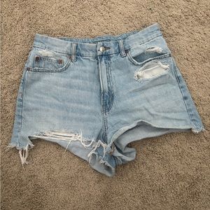 American Eagle 90s Boyfriend Jean shorts